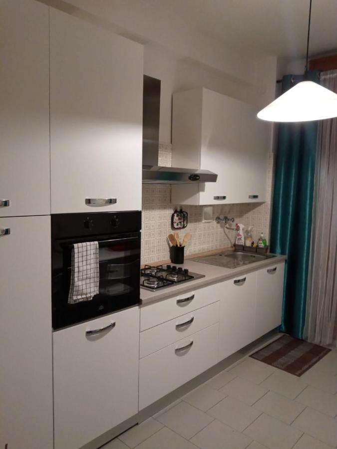 Sara Apartamento Fidenza Exterior foto