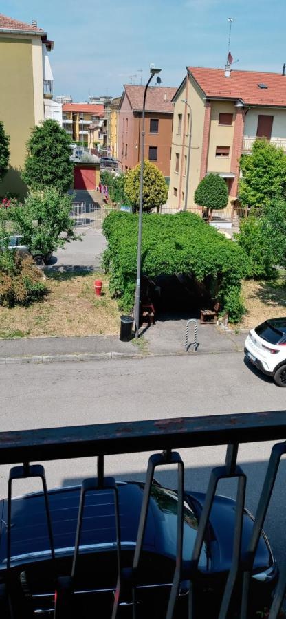 Sara Apartamento Fidenza Exterior foto
